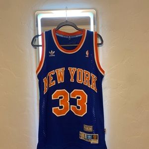 patrick ewing hardwood classics jersey